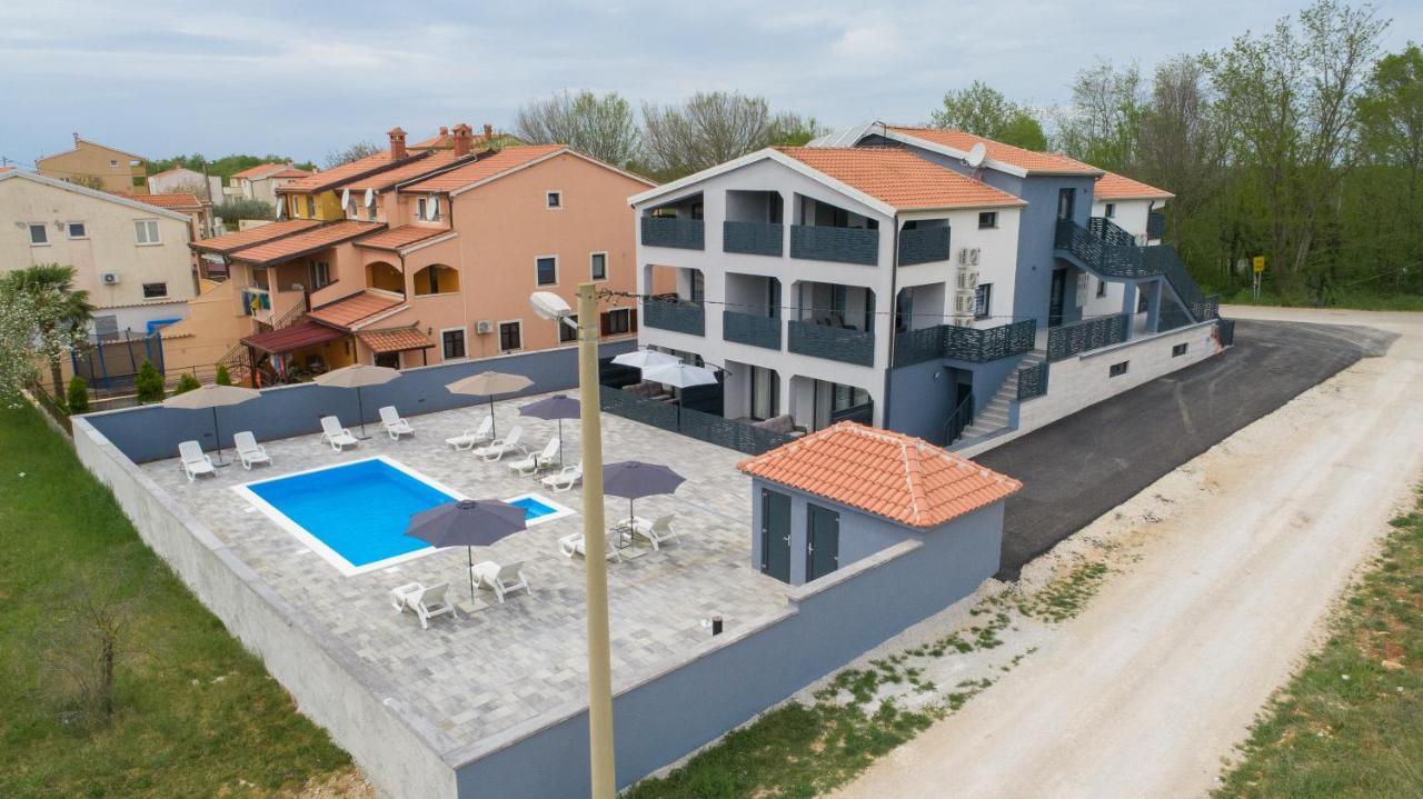 Apartmani Natalija1 Porec Exterior photo